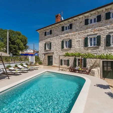 Villa Stone House - Zita With Private Pool Dracevac