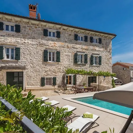 Stone House - Zita With Private Pool Dračevac
